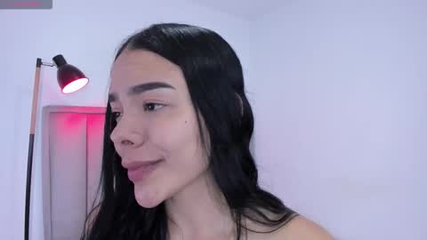 Cris  online show from January 12, 6:26 pm