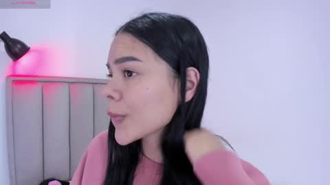 Cris  online show from March 9, 4:33 pm