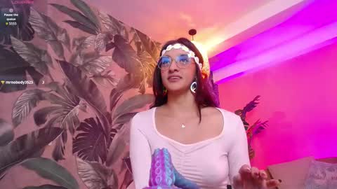 Snapshot of valery_blush chatting on September 10, 4:13 am valery_blush online show from September 10, 4:13 am