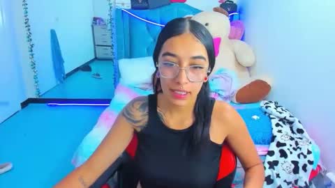 valery online show from April 18, 2:57 am