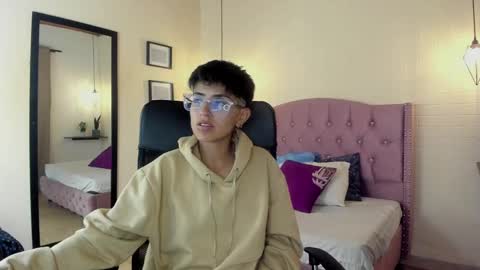 valery online show from February 7, 7:18 am