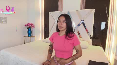 Snapshot of valery_wang chatting on March 1, 11:39 am Val online show from March 1, 11:39 am