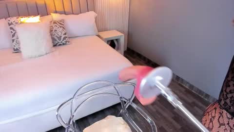 Carla online show from October 2, 12:48 pm