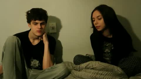 valesios online show from December 19, 3:18 pm