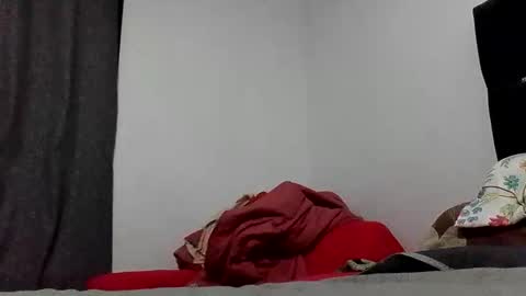 valetv2222 online show from April 21, 12:47 am