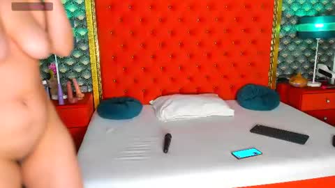 Valerie Val V online show from June 10, 4:45 am