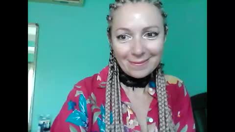 ValleriWind online show from February 10, 12:30 am