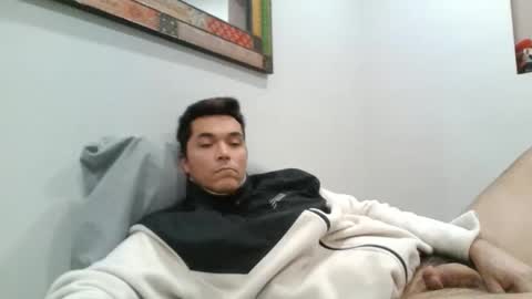 valleyboii69 online show from March 6, 4:44 am