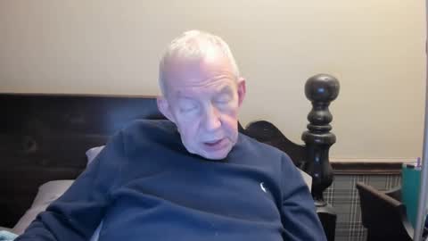 valleylaker online show from December 13, 1:22 pm