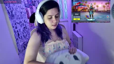 Im Violet online show from February 19, 2:33 am