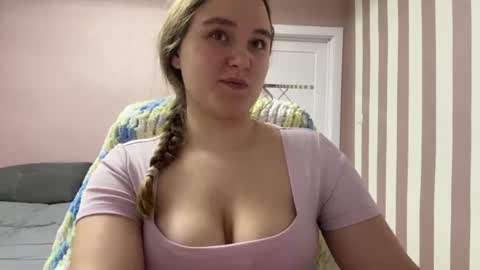 Lily online show from July 21, 11:29 pm