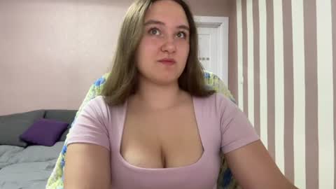 Lily online show from July 13, 10:35 pm