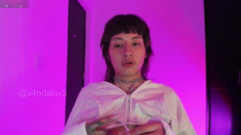 Babi Alu online show from January 8, 9:59 am