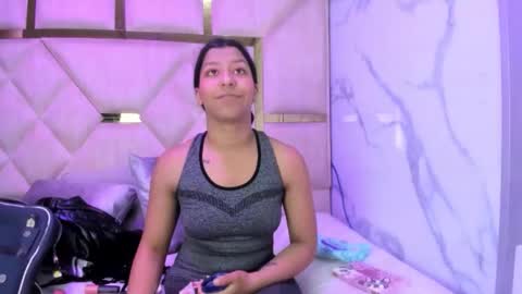 Vane online show from February 3, 4:55 pm