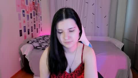 Snapshot of vanessa_brills chatting on March 3, 11:33 am Vanessa online show from March 3, 11:33 am
