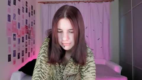 Vanessa online show from October 22, 5:54 am