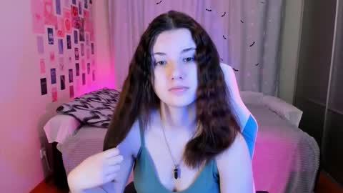 Snapshot of vanessa_brills chatting on February 20, 9:09 pm Vanessa online show from February 20, 9:09 pm