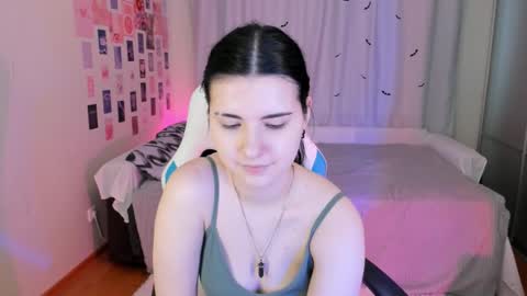 Snapshot of vanessa_brills chatting on March 1, 11:39 am Vanessa online show from March 1, 11:39 am