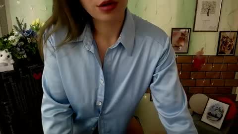 Vanessa online show from February 22, 1:35 pm