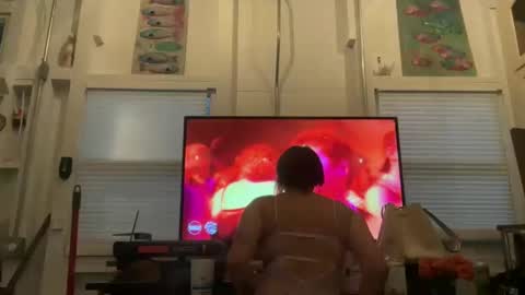 vanessaluvs2play online show from November 9, 10:45 pm