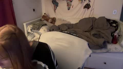 Vanessa  online show from April 20, 6:16 am