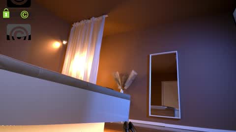 Laura online show from March 6, 7:07 am