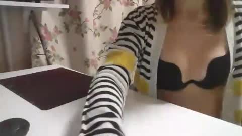 vanillachika205 online show from November 3, 4:41 pm