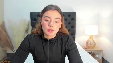 Vannesa online show from March 26, 11:54 pm