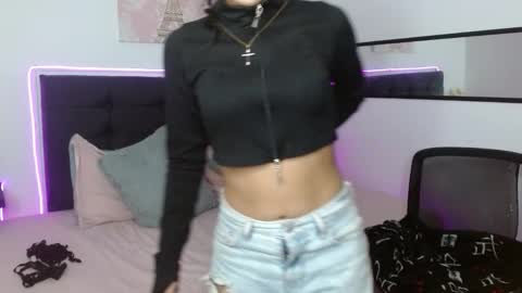 vane online show from February 1, 8:50 pm