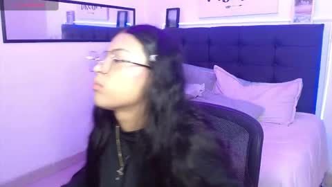 vane online show from November 8, 8:12 pm