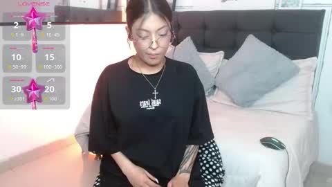 vane online show from October 15, 9:48 pm