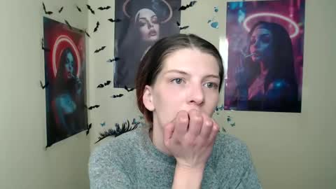 Snapshot of vanrey_ chatting on March 6, 7:47 am Vanessa online show from March 6, 7:47 am