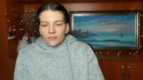 Snapshot of vanrey_ chatting on February 18, 7:43 am Vanessa online show from February 18, 7:43 am
