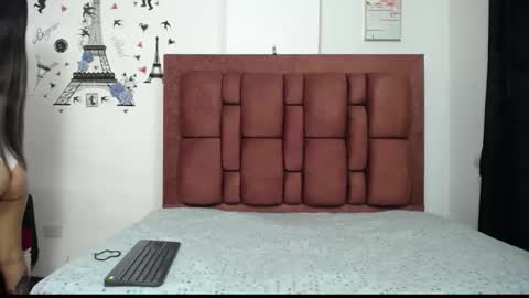 varascot online show from April 2, 12:34 pm