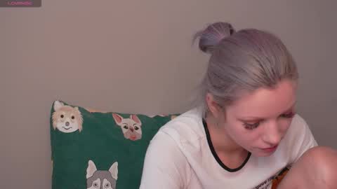 Snapshot of vasya_sylvia chatting on September 11, 8:59 am Vasya Sylvia online show from September 11, 8:59 am