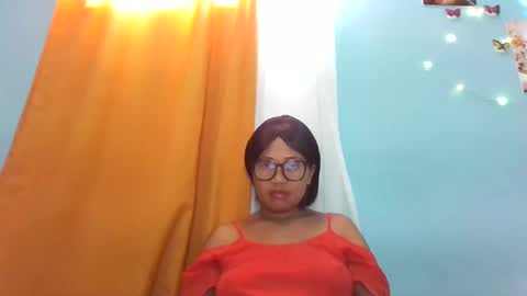 Vayannah online show from March 13, 4:05 am