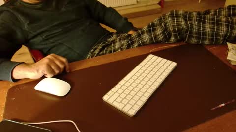 vedatsirke online show from October 31, 3:40 am