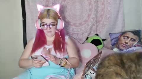 Veronica Lehane online show from March 2, 3:45 am
