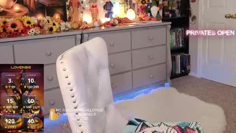 vegas_romance online show from October 6, 1:12 am