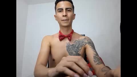 velk_hot1 online show from February 22, 12:38 am