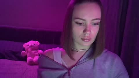 velour_myst online show from June 9, 4:39 pm