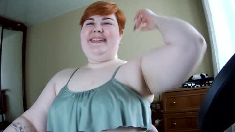 velvetcandy_ online show from June 2, 7:32 am