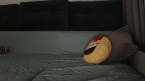 velvetmoon123 online show from April 11, 9:19 pm