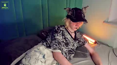 TRISS online show from October 8, 3:40 pm