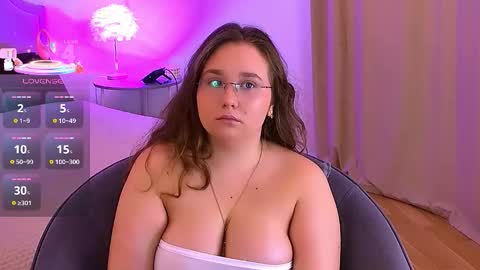 velvetvixencute online show from October 25, 6:13 am