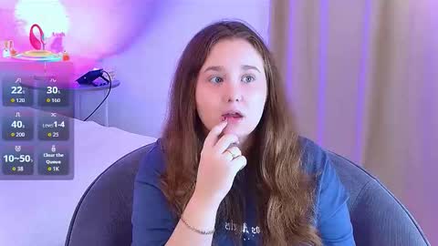 velvetvixencute online show from October 9, 5:35 am