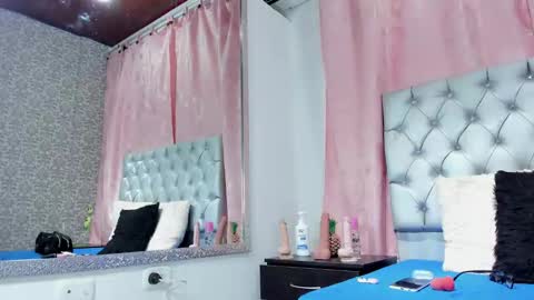 veneno hot online show from September 27, 2:48 pm