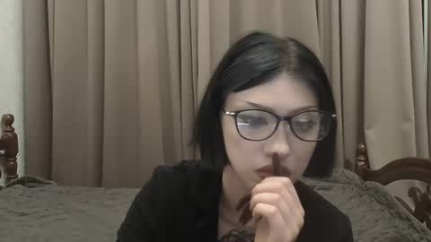 Naly online show from May 15, 4:14 pm