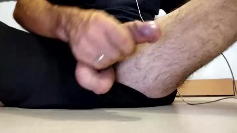 venosade40 online show from September 27, 6:05 pm