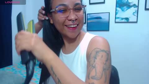 Snapshot of venus_0110 chatting on March 8, 5:38 am Venus Veracruz online show from March 8, 5:38 am